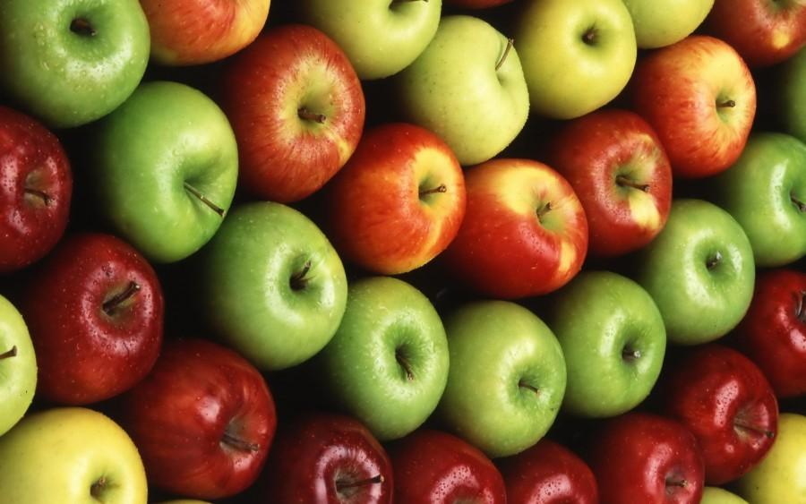 Apples+come+in+a+variety+of+colors+and+flavors%2C+theres+bound+to+be+one+for+everyone.