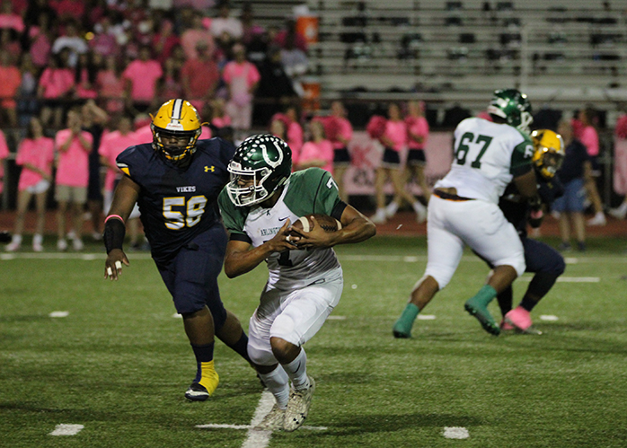 Senior QB DMontae Davis helped lead the Colts to a win over the Lamar Vikings, 31-23.